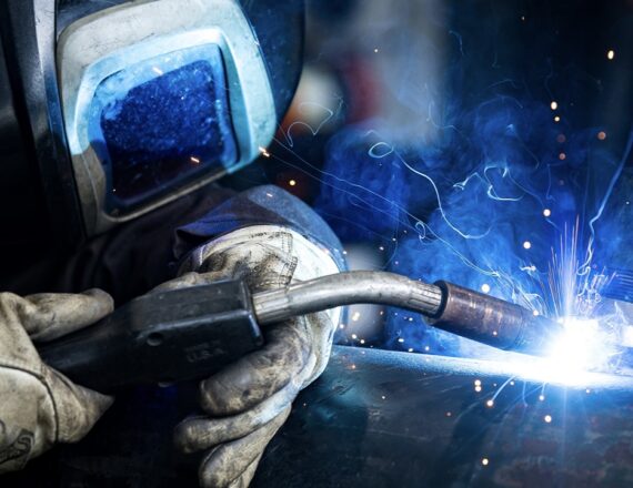 saldatura-acciaio-lavorazione-metalli-minifaber_02_0