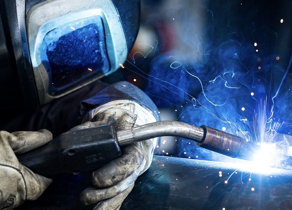 saldatura-acciaio-lavorazione-metalli-minifaber_02_0